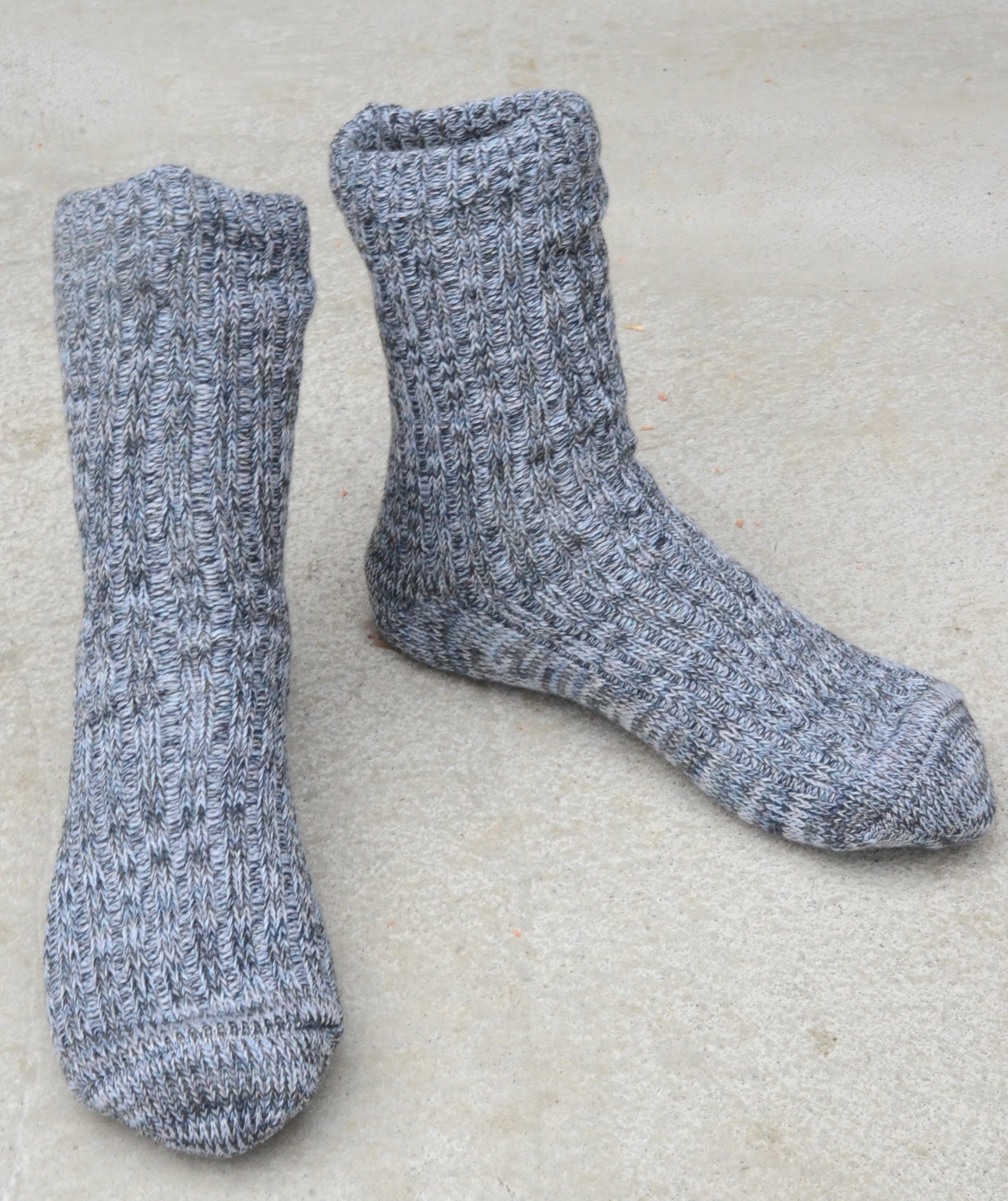 肌側シルクの二重ソックス SILK LAYERED SOCKS