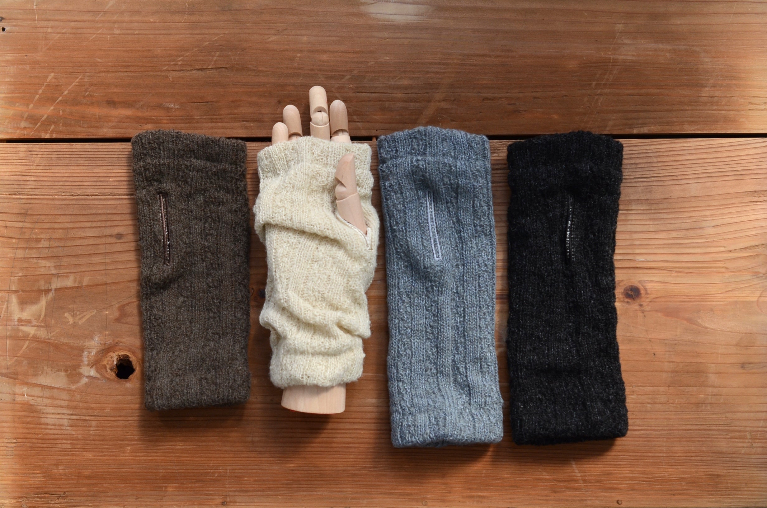 3112TA SILK LAYERED ショート手首ウォーマー