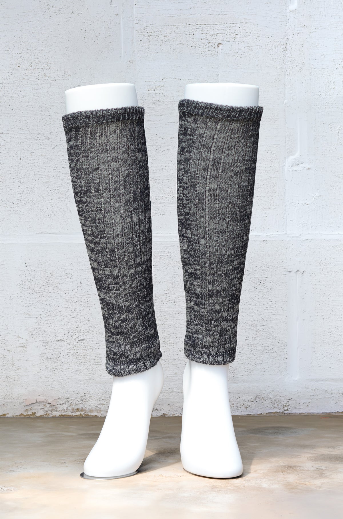肌側シルク二重編みレッグウォーマー　SILK LAYERED LEGWARMER
