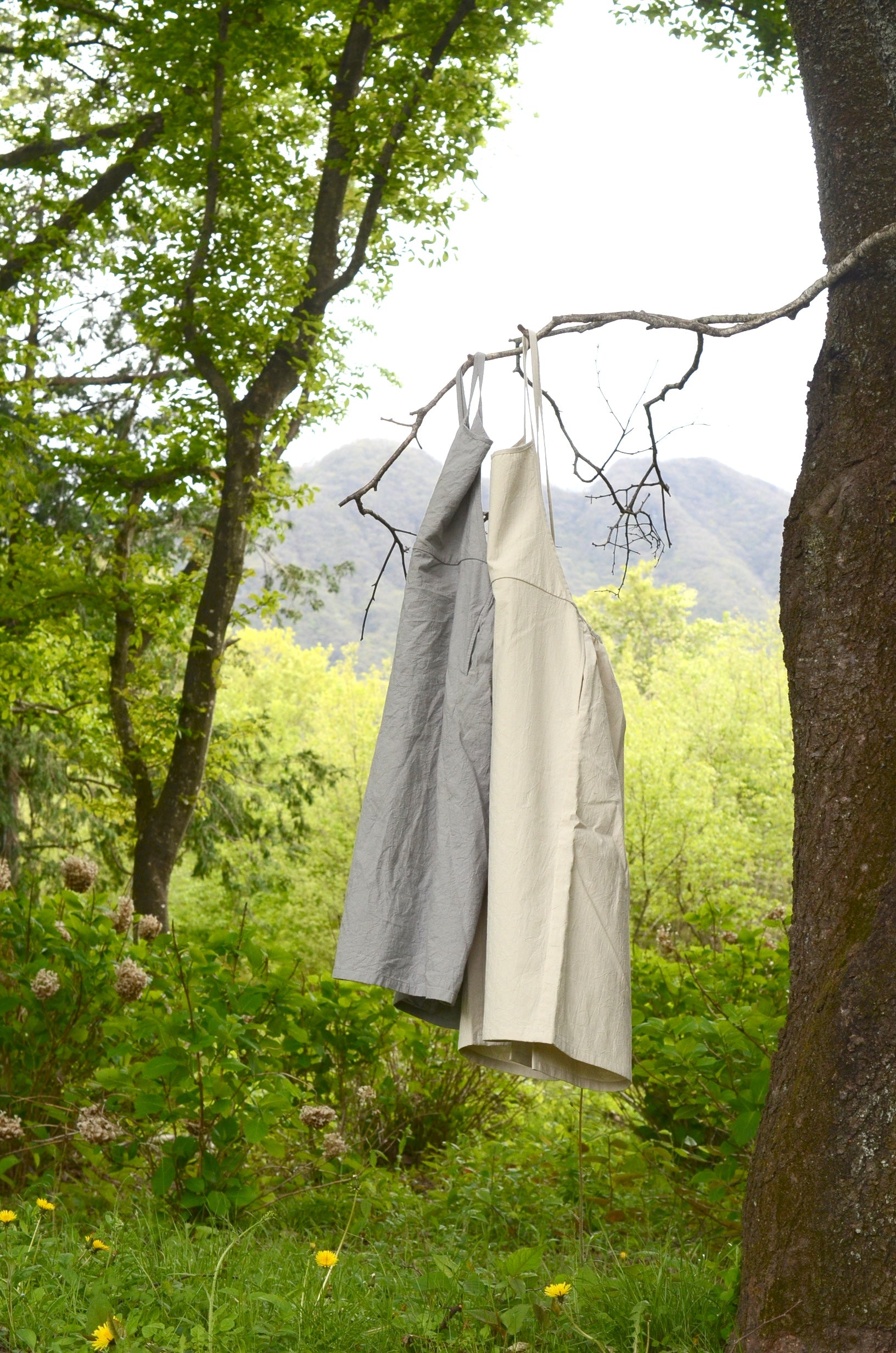 エプロンドレス　apron dress　by tam tree