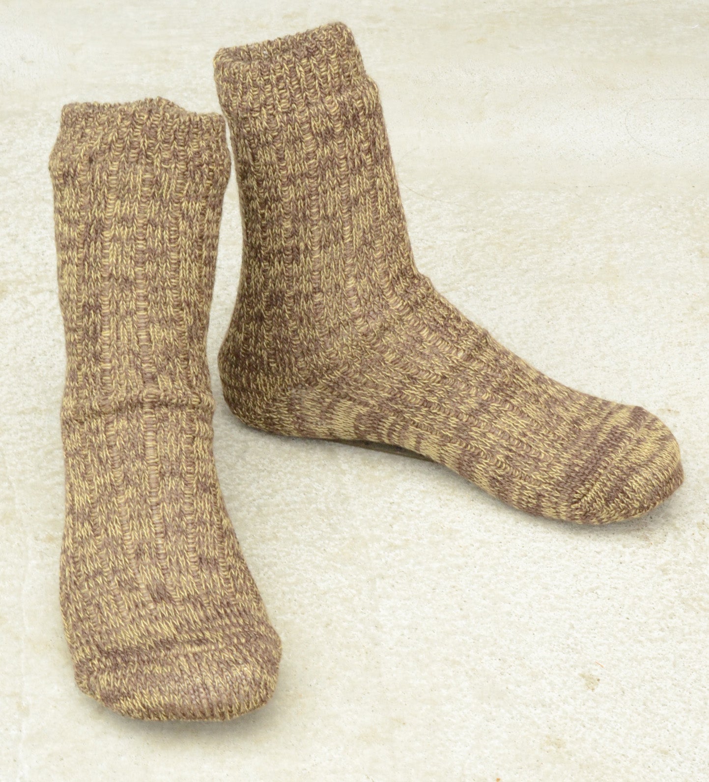 肌側シルクの二重ソックス  SILK LAYERED SOCKS