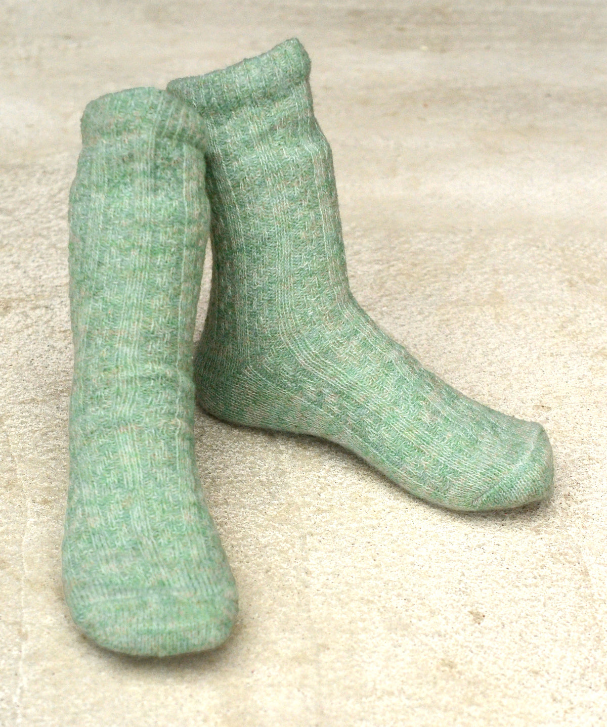 SILK LAYERED SOCKS（2111TA）モヘア調シルクとウール二重ソックス